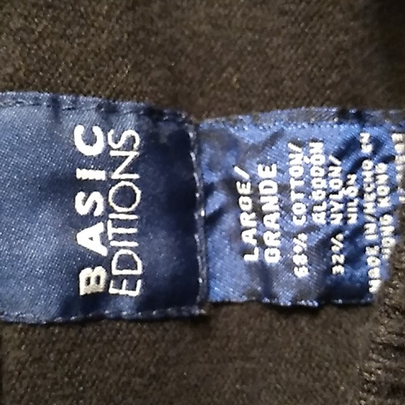 Basic Editions Top - Picture 3 of 3